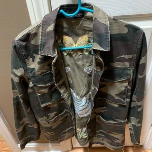 Fashion Nova fatigue shirt jacket
